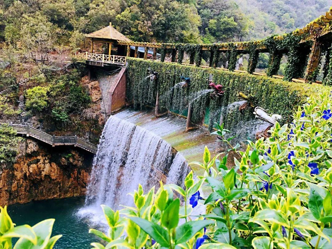 湖北五龙河、龙潭百瀑、漫川古镇汽车二日游