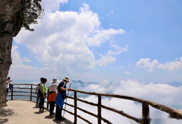 汉中龙头山、兴汉胜境、汉人老家休闲二日游